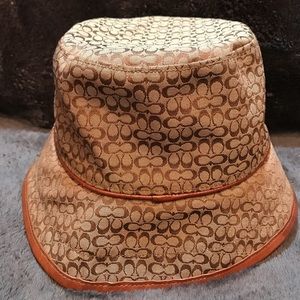 Coach bucket hat